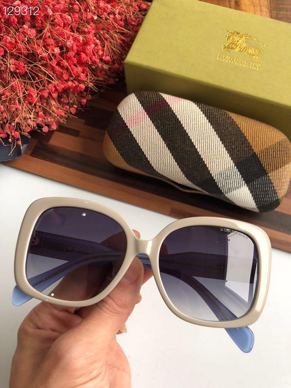 BURBERRY巴寶莉 19年春夏新款 時尚百搭 女款太陽眼鏡 BE4302  lly1514